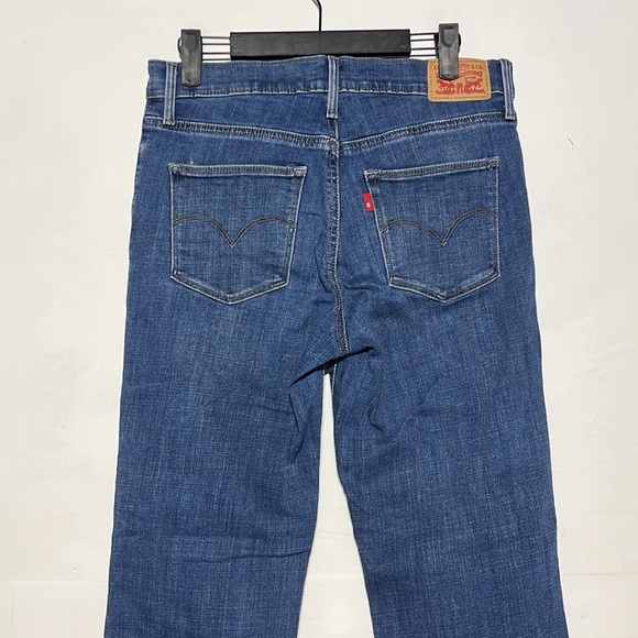 Levi's Slimming Straight Frayed Hem Medium Wash Denim Jeans Size 29 - Picture 8 of 11